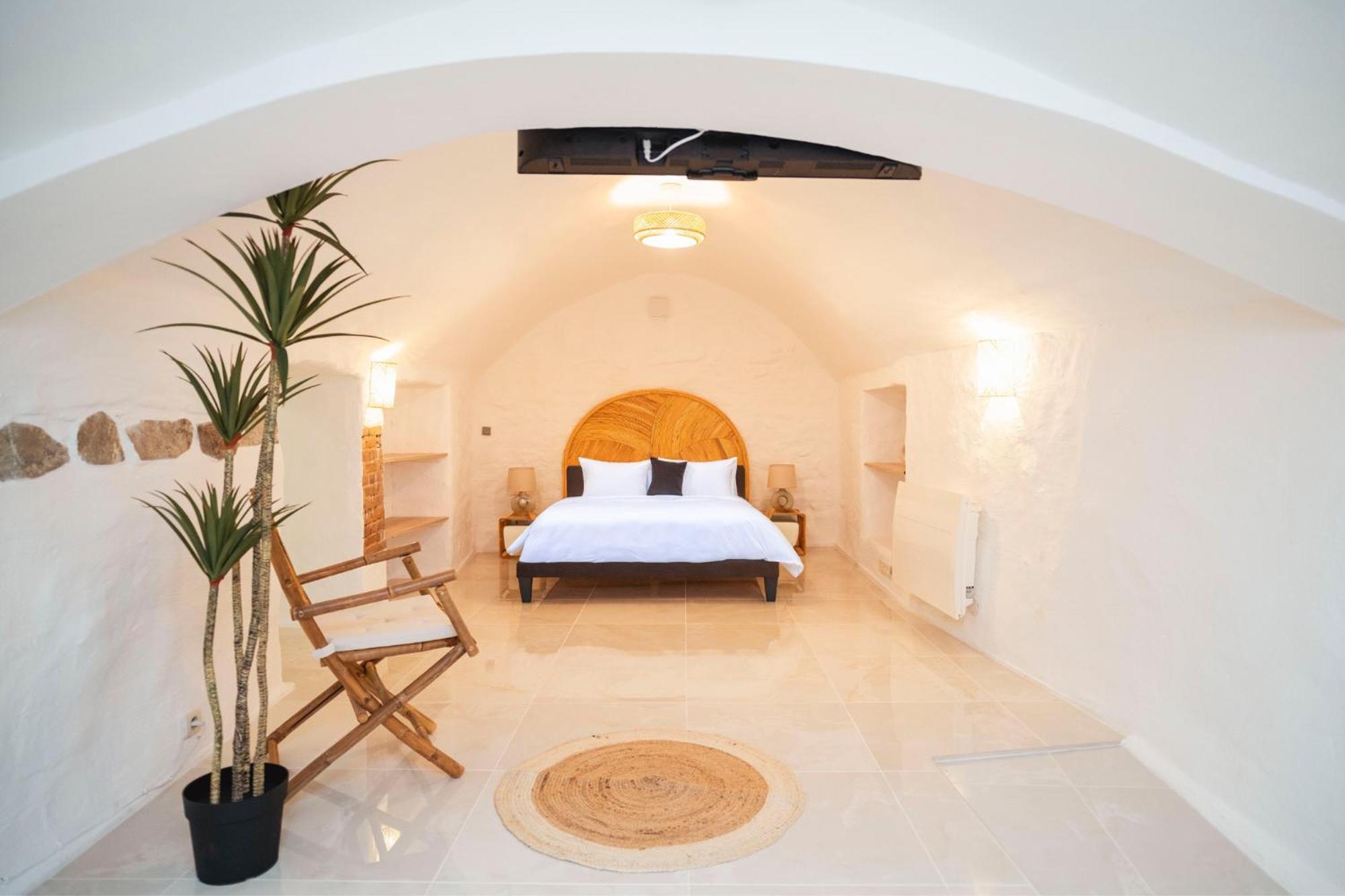 Le Temple D'Aphrodite, Appartement Avec Spa Vienne  Extérieur photo